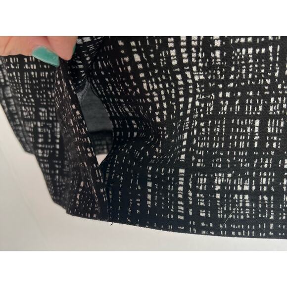 Worthington Modern Knit Black and White Short Skirt Size XL - Picture 4 of 7